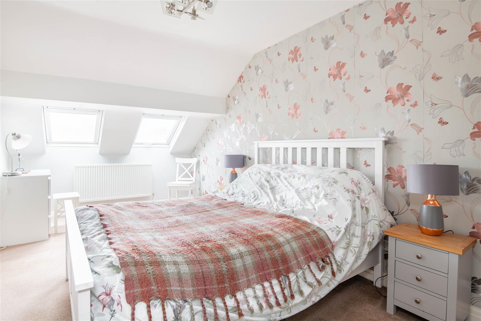 3 bed property in Chapel Lane, Preston